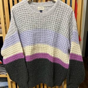 Like new Universal Thread sweater